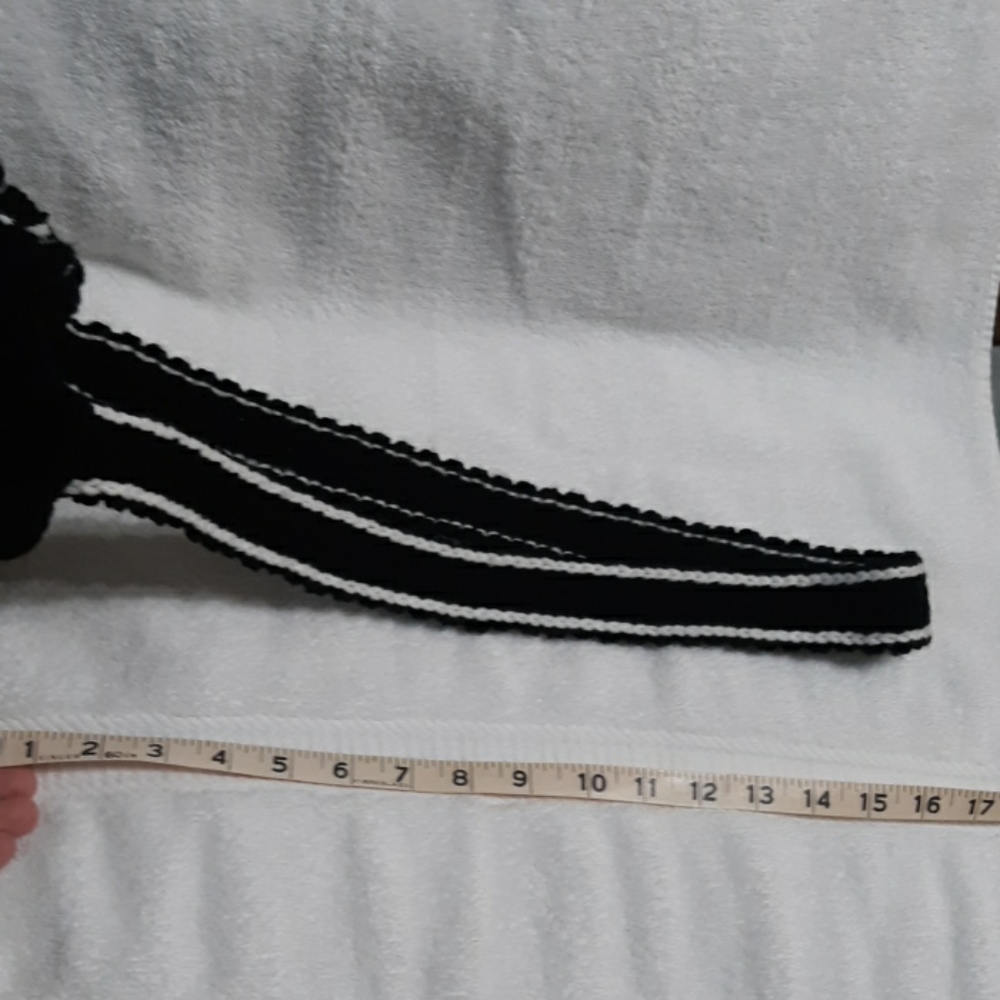 Handmade Crochet drawstring bag - Picture 7 of 11